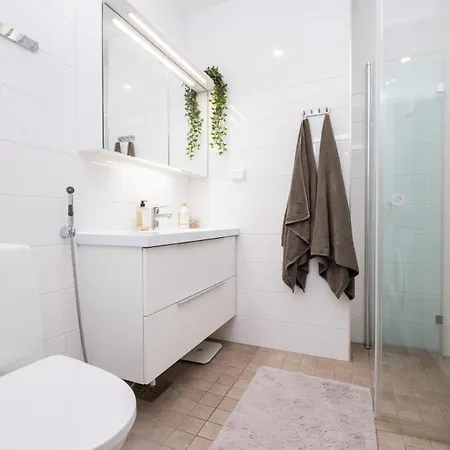 Designer 95m2 Downtown Kamppi Groups Apartment