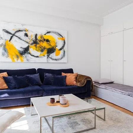 Designer 95m2 Downtown Kamppi Groups Apartment Helsinki